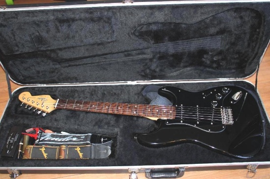 Fender Stratocaster CN309737