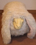 Art Sheep Foot Rest