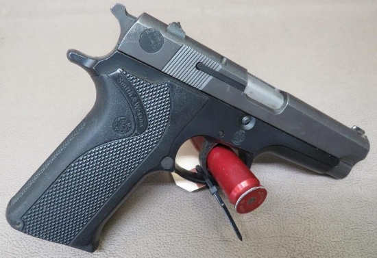 Smith & Wesson - 915