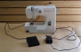 Singer M1000 Sewing Machine