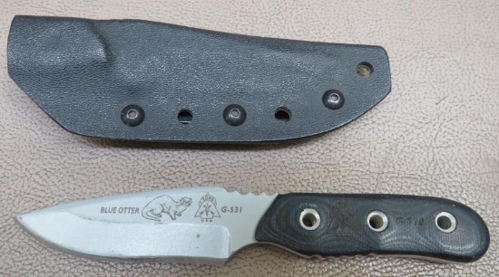TOPPS Blue Otter Sheath Knife