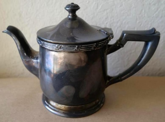 N.Y.N.H.&H.R.R. International Silver Soldered Creamer