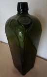 Daniel Visser & Zonen Green Gin Bottle