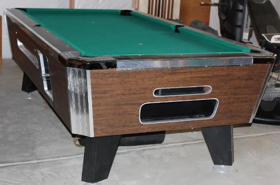 Coin Operated Valley Pool Table With Cues and Rack