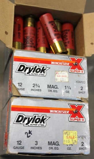 71 Cartridges Winchester 12 Gauge Super-X Drylok Shotshells