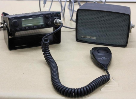 Icom Transceiver and Speaker for CB or Ham Radio