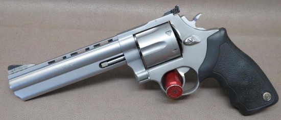 Taurus 44, 44 Magnum, Revolver, SN#-GM738955