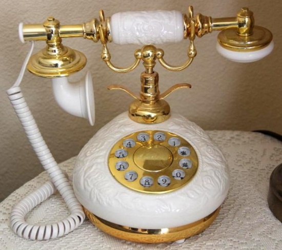 Antique-Style Seicle Limited Edition Gold and White Rotary Phone