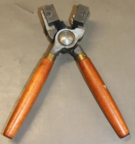 Ideal Single Cavity 429 421 Bullet Mold and Handles