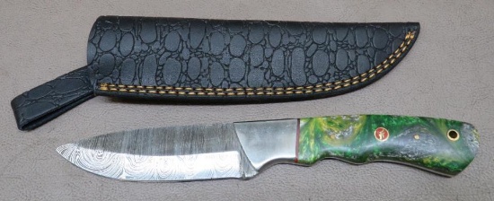 Custom Damascus Pattern Drop Point Hunting Knife