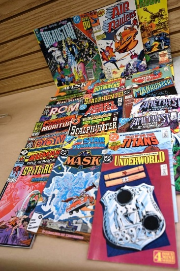 Twenty Five DC & Marvel Comics