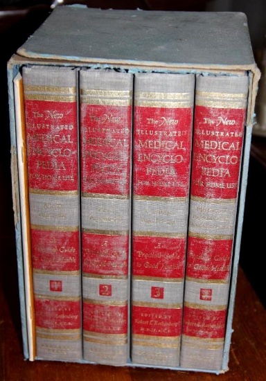 Box Set of Illustrated Home Medical Encyclopedias