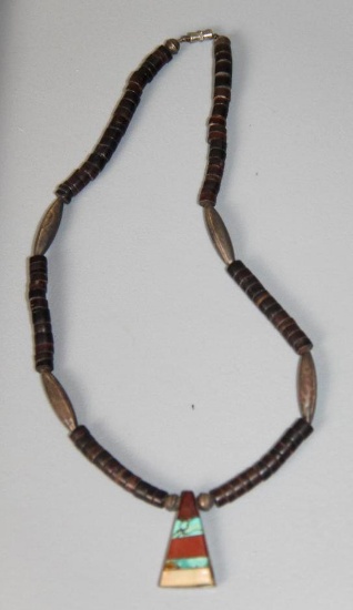 Beautiful Natural Bead Necklace with Inlay Pendant