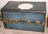 Excellent Blue Hamlin Quilt Trunk
