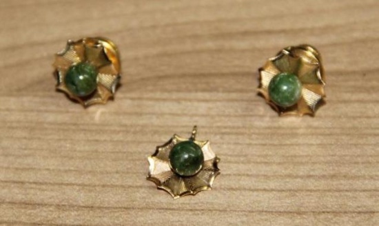 Three-Piece Gold and Jade Jewelry Set