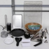 Mixed Kitchen Items