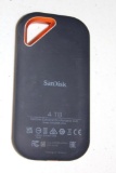 4 TB San Disk Extreme Pro Portable SSD