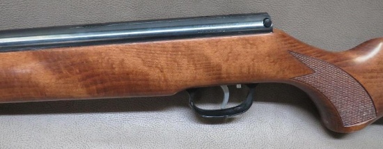 Beeman R7 Pellet Rifle