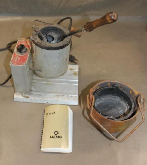 Lee Lead Smelter with Pots and Ladle