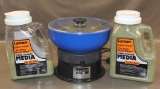 MFG Berry's Model 400 Tumbler with Media