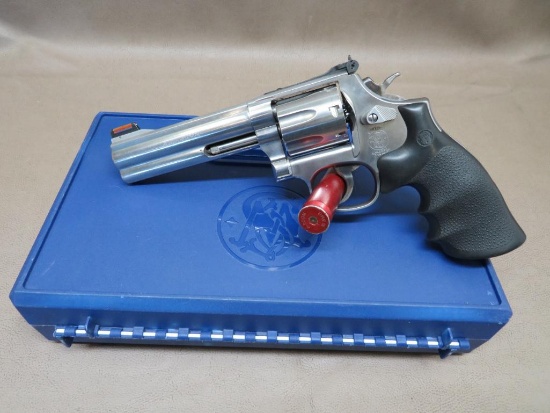 Smith & Wesson 686 - 357 Magnum, Revolver, SN# CEP1026