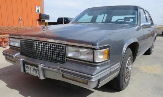 1987 Cadillac Sedan Deville