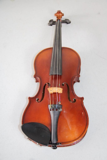 Josef Lorenz 1/4 Size Violin with Bow and Case