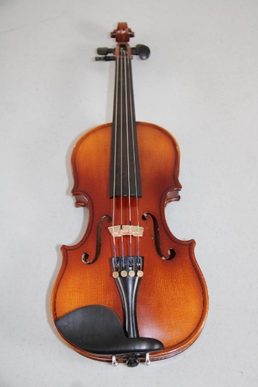 Knilling School Model 112VN18 1/8 Size Violin with Bow and Case