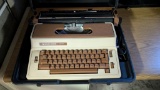 Silver Reed 8750 Electric Typewriter