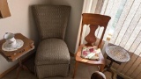 Small Furniture Grouping
