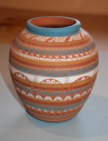 Excellent Indigenous-Made Terracotta Pot with Highly Detailed Earth-Tone Design