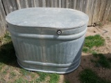 Behlen Country Round End Tank