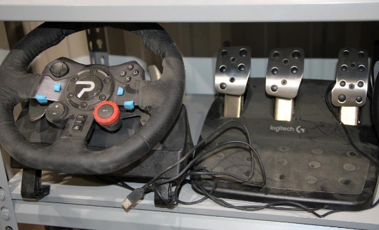 Logitech G29 Driving Force Racing Wheel and Pedal Set