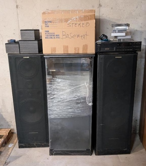 Vintage Pioneer Sound System