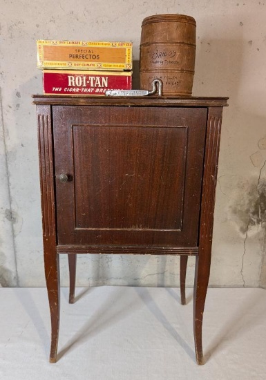 Smoking Cabinet