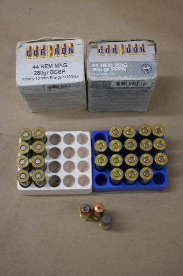 28 Pieces Mixed New and Reloaded 44 Rem Mag Ammunition