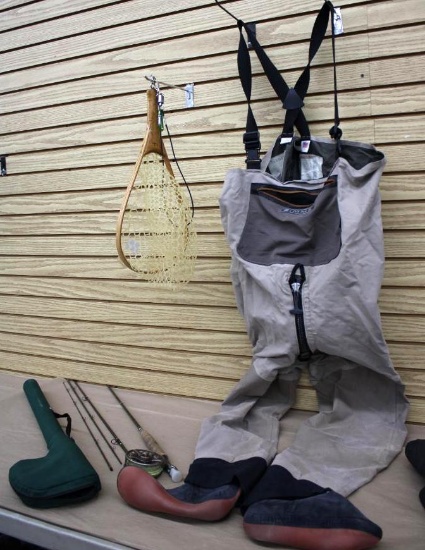 9' Yampa Banshee Fly Rod with Sage Reel and Sims Waders and Net