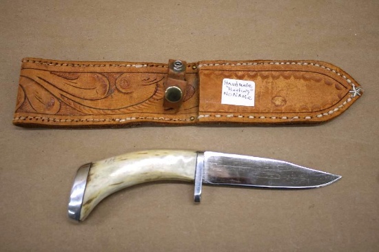 Custom Hand-Made Hunting Knife with Leather Sheath