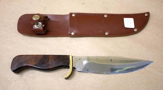 Beautiful Hand-Crafted Hunting Knife in Sheath