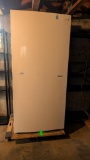 Frigidaire Large Capacity Stand Up Freezer