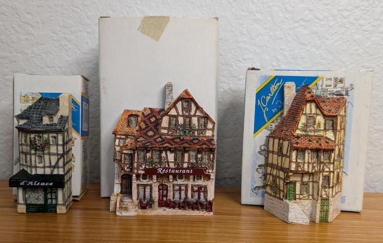 J Carlton-Gault Miniature Houses | Proxibid