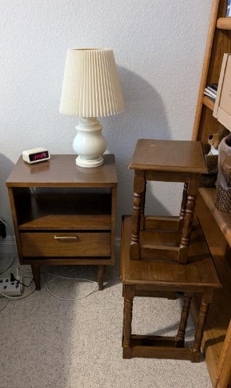 Mid Mod Night Stand and Nesting Table Set