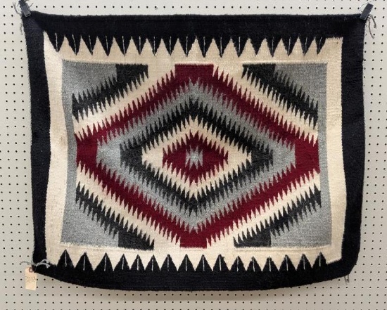 Medium Eye Dazzler Navajo Rug