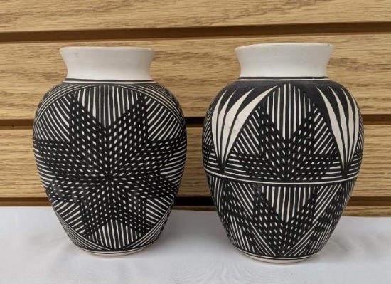 Juanita Peters 1993 Acoma Pottery Vases
