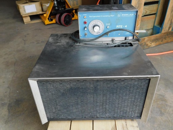 Neslab Refrigerated Bath Circulator