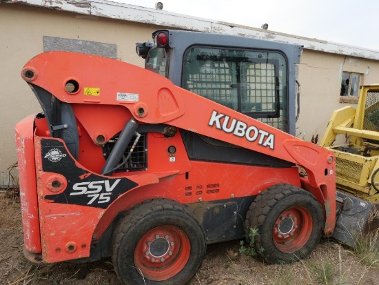 2017 Kubota SSV 75 Two Speed Skid Loader