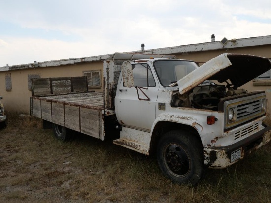 1975 Chevrolet C60 Drop Side / Flatbed Truck