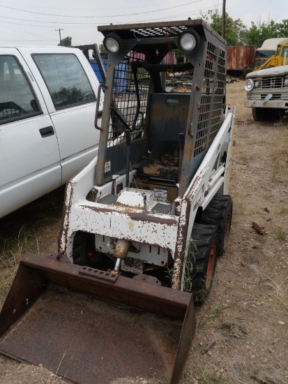 Bobcat Model 440B Skid Loader