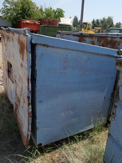 Steel Dumpster with Lid (6'x42"x53")