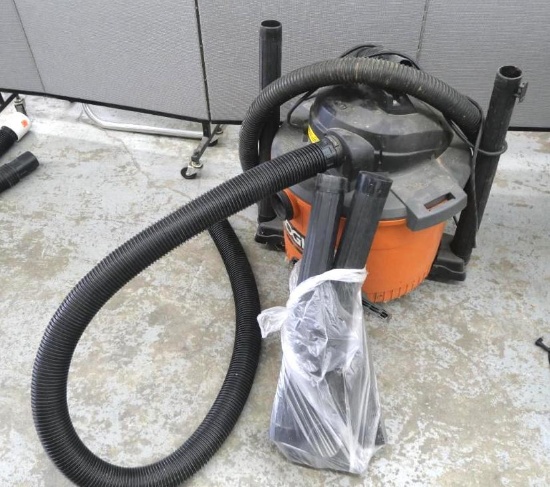 Ridgid 9-Gallon Shop Vac